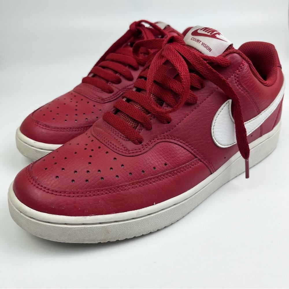 Nike • Men’s Court Vision Low Sneaker